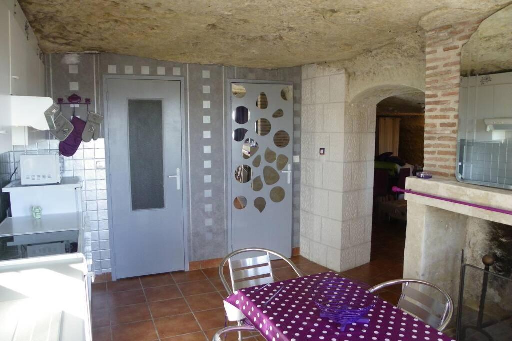 Les Hauts De Nazelles Exteriör bild